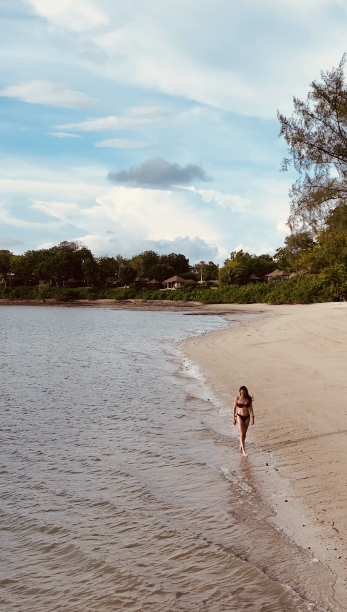 Read more about the article The Art of Slow Travel – Best Destinations for Eco-Friendly & Authentic Travel